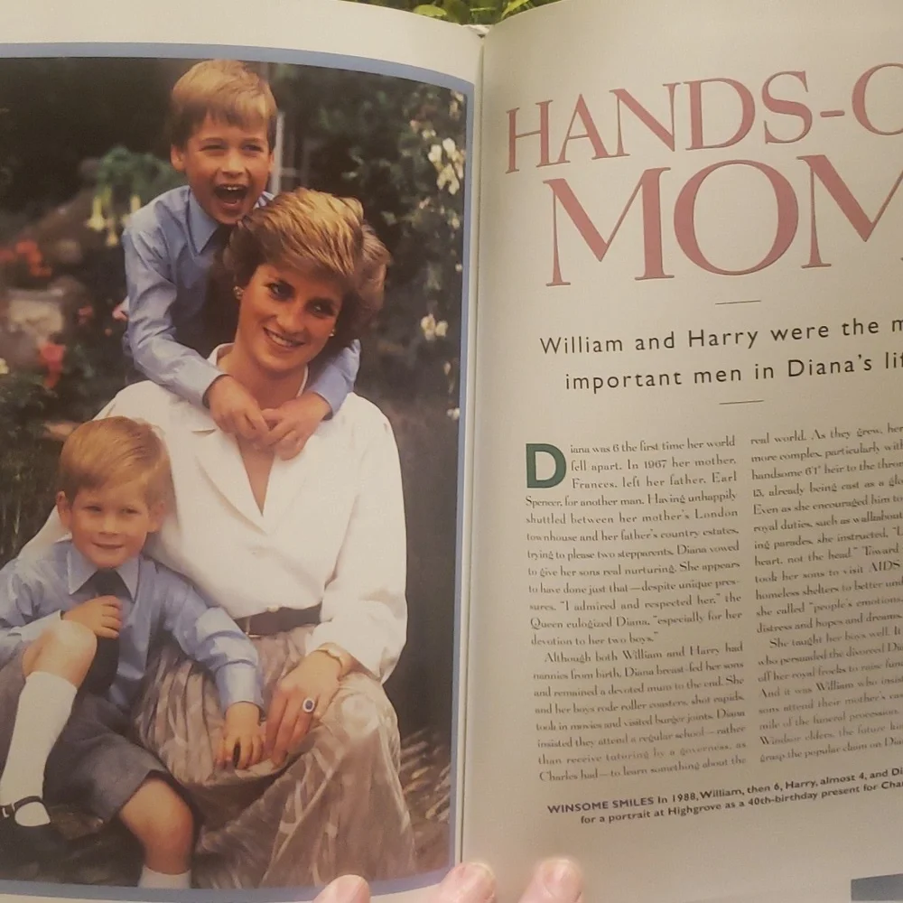 People Weekly The Diana Years Commemorative Edition Book